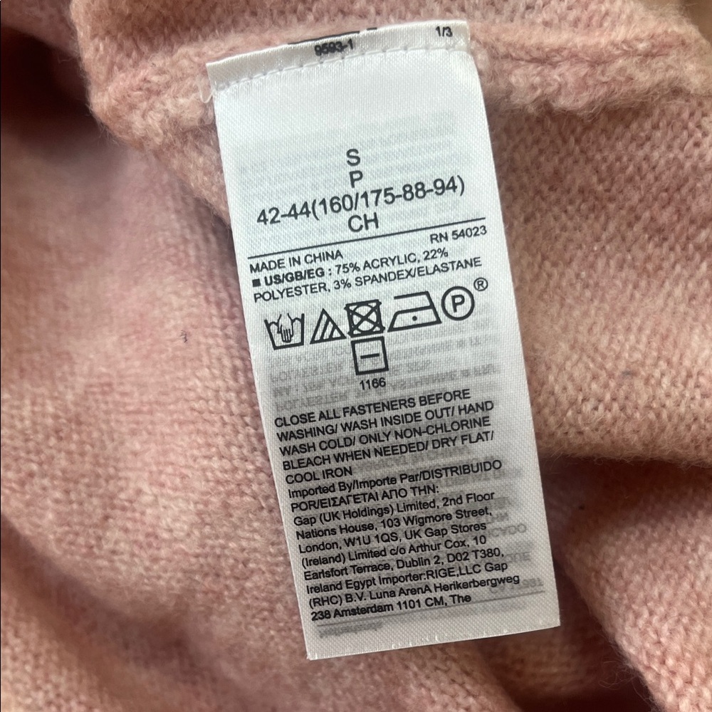 GAP Women's Forever Cozy Pink Cardigan - Picture 6 of 7